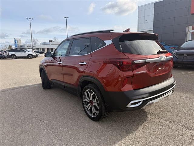 2023 Kia Seltos SX Turbo w/Black Interior (Stk: P2653A) in Smiths Falls - Image 7 of 13