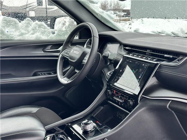 2023 Jeep Grand Cherokee Laredo (Stk: P22684) in Stratford - Image 6 of 11