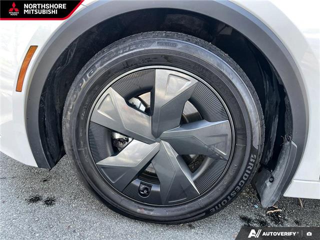 2025 Toyota Prius Plug-In Hybrid SE (Stk: Z047708) in North Vancouver - Image 6 of 24