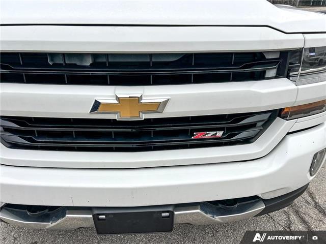 2017 Chevrolet Silverado 1500 2LT (Stk: T258AXAX) in Grimsby - Image 10 of 26