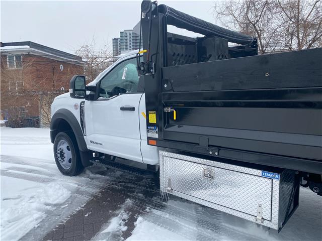 2026 Ford F-550 Chassis  (Stk: 2600850) in Ottawa - Image 6 of 17