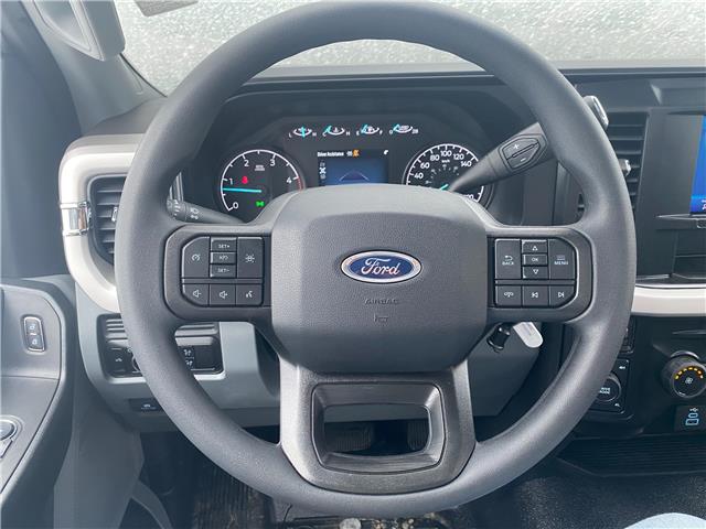 2026 Ford F-550 Chassis  (Stk: 2600850) in Ottawa - Image 11 of 17
