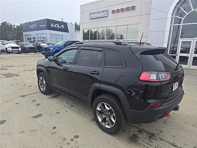 2019 Jeep Cherokee Trailhawk (Stk: U2545B) in Miramichi - Image 3 of 13