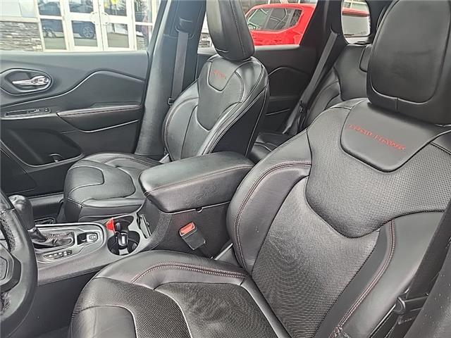 2019 Jeep Cherokee Trailhawk (Stk: U2545B) in Miramichi - Image 10 of 13
