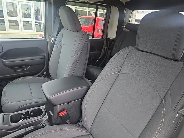 2026 Jeep Gladiator Sport S (Stk: T084) in Miramichi - Image 10 of 13