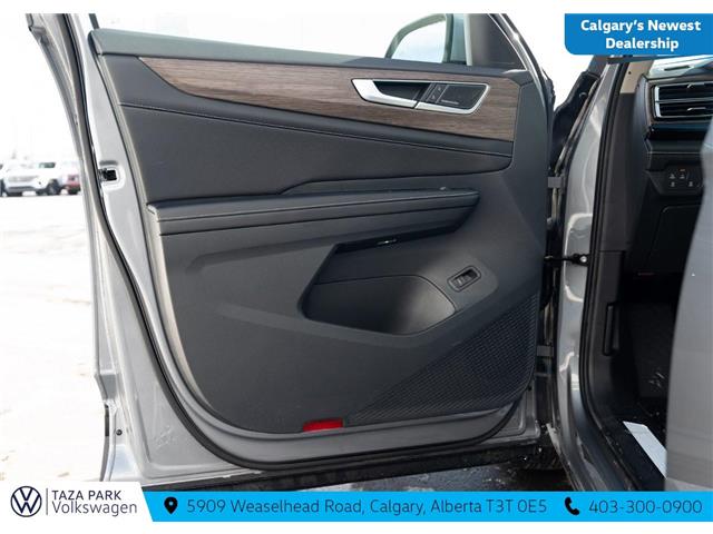 2026 Volkswagen Atlas 2.0 TSI Highline (Stk: TT-210) in Calgary - Image 13 of 25