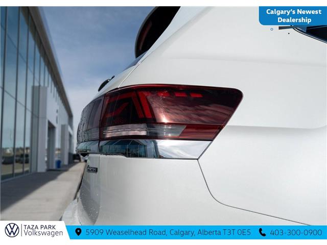 2026 Volkswagen Atlas 2.0 TSI Execline (Stk: TT-120) in Calgary - Image 10 of 24