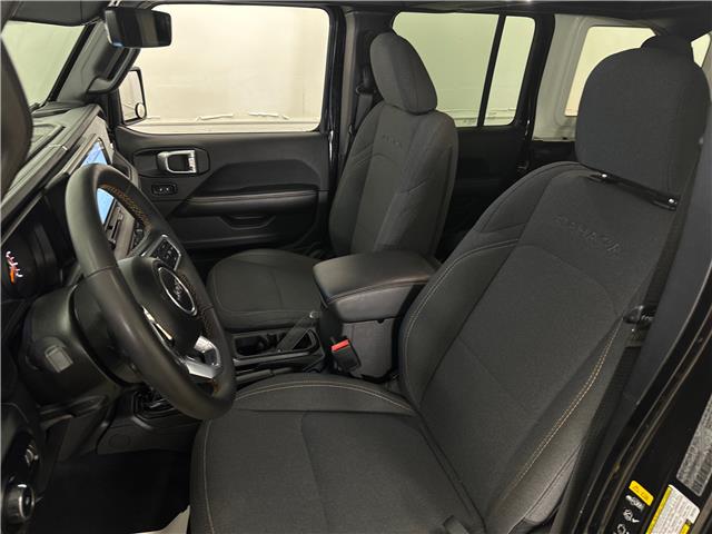 2024 Jeep Wrangler Sahara (Stk: 43665J) in Belleville - Image 12 of 30