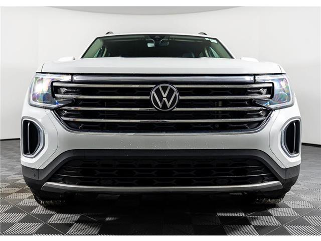 2024 Volkswagen Atlas 2.0 TSI Comfortline (Stk: TU0237) in Calgary - Image 2 of 26