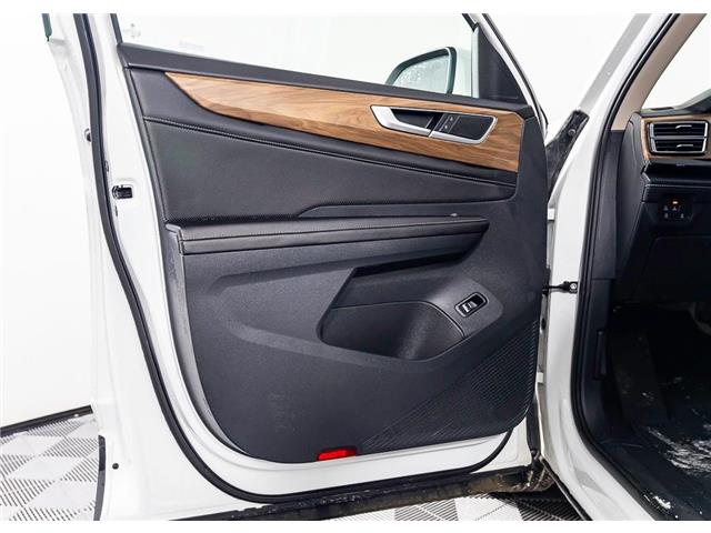 2024 Volkswagen Atlas 2.0 TSI Comfortline (Stk: TU0237) in Calgary - Image 12 of 26