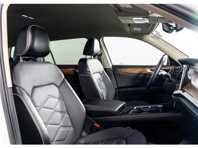 2024 Volkswagen Atlas 2.0 TSI Comfortline (Stk: TU0237) in Calgary - Image 21 of 26