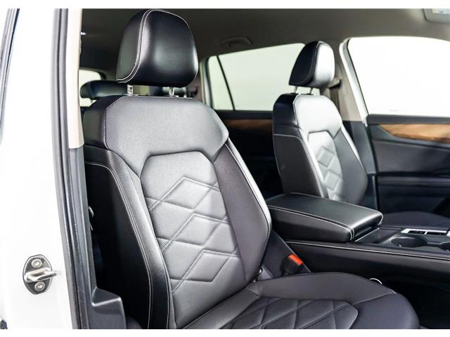 2024 Volkswagen Atlas 2.0 TSI Comfortline (Stk: TU0237) in Calgary - Image 22 of 26
