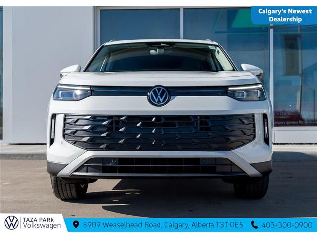 2026 Volkswagen Tiguan Comfortline (Stk: TT-195) in Calgary - Image 2 of 27