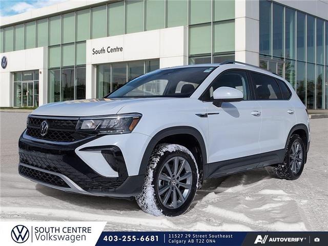 2024 Volkswagen Taos Comfortline (Stk: SU7739) in Calgary - Image 1 of 24