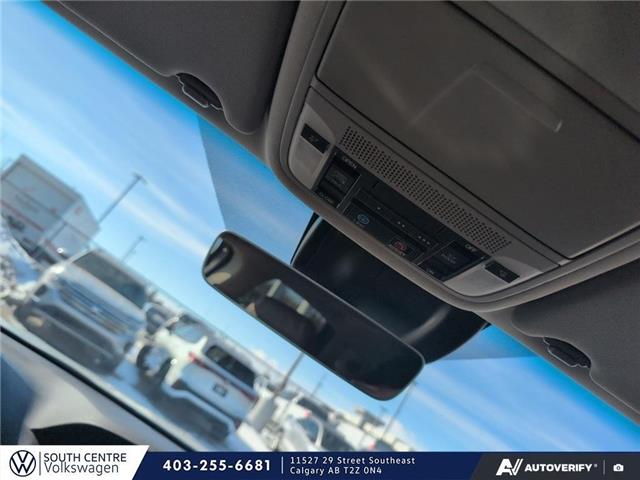 2018 Acura MDX Navigation Package (Stk: SU7740) in Calgary - Image 17 of 24