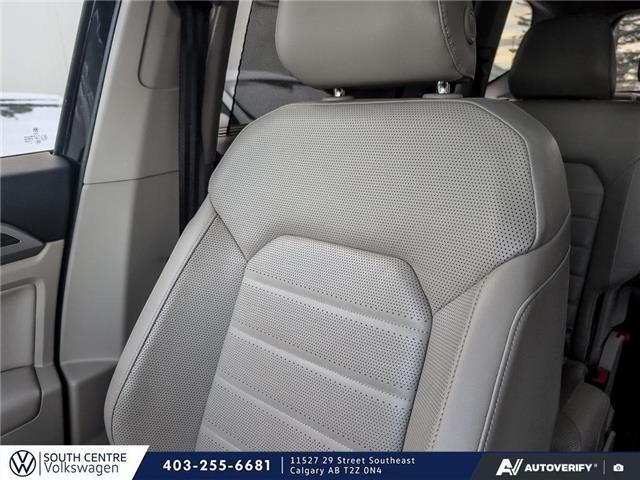 2019 Volkswagen Atlas 3.6 FSI Highline (Stk: ST-185B) in Calgary - Image 17 of 22