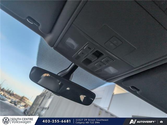 2019 Volkswagen Atlas 3.6 FSI Highline (Stk: ST-185B) in Calgary - Image 18 of 22