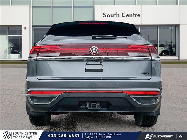 2024 Volkswagen Atlas Cross Sport 2.0 TSI Highline (Stk: SU7728) in Calgary - Image 5 of 23