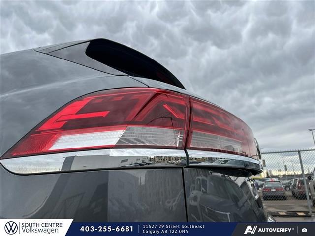 2024 Volkswagen Atlas Cross Sport 2.0 TSI Highline (Stk: SU7728) in Calgary - Image 10 of 23