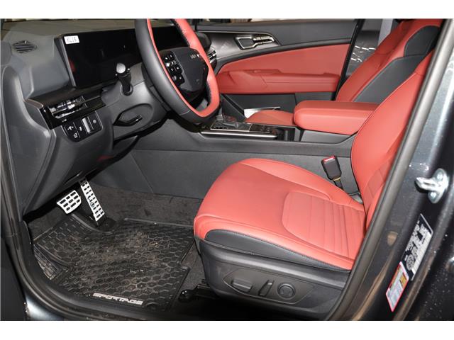 2026 Kia Sportage EX Premium w/Black Interior (Stk: 27089) in Edmonton - Image 12 of 31
