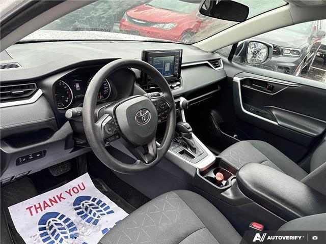 2021 Toyota RAV4 LE (Stk: 165391) in London - Image 14 of 26