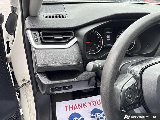 2021 Toyota RAV4 LE (Stk: 165391) in London - Image 18 of 26