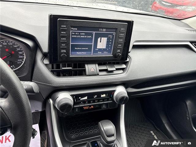 2021 Toyota RAV4 LE (Stk: 165391) in London - Image 20 of 26
