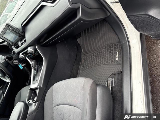 2021 Toyota RAV4 LE (Stk: 165391) in London - Image 26 of 26