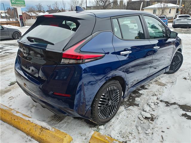 2023 Nissan LEAF SV PLUS (Stk: R-23NILBLU0115) in Calgary - Image 5 of 17