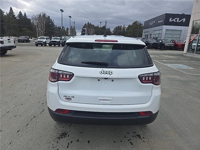 2024 Jeep Compass Sport (Stk: T008B) in Miramichi - Image 4 of 13