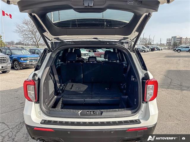 2022 Ford Explorer ST-Line (Stk: P7277) in Oakville - Image 11 of 24
