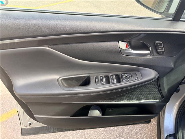 2022 Hyundai Santa Fe HEV Luxury (Stk: T113A) in Chatham - Image 9 of 24