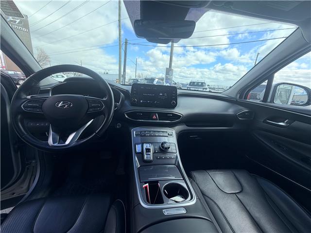 2022 Hyundai Santa Fe HEV Luxury (Stk: T113A) in Chatham - Image 11 of 24