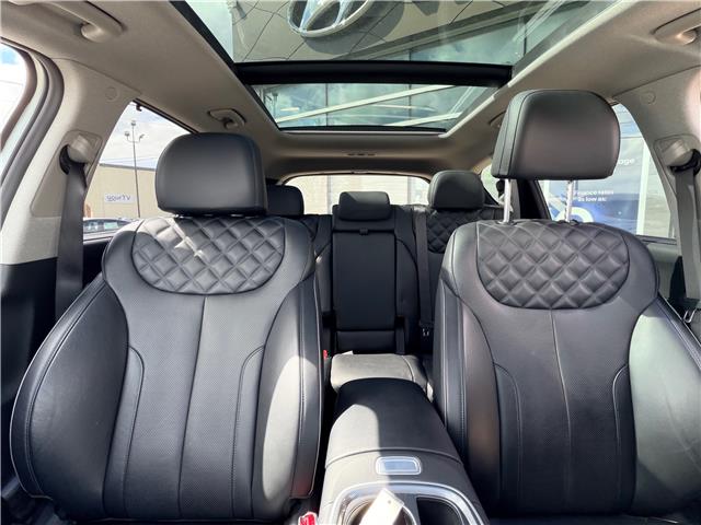 2022 Hyundai Santa Fe HEV Luxury (Stk: T113A) in Chatham - Image 16 of 24