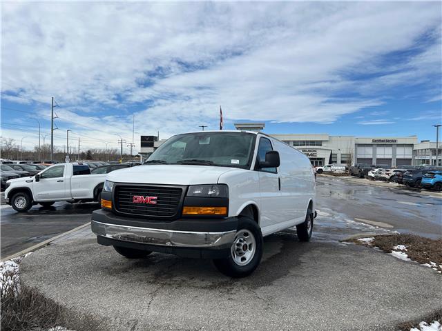 2026 GMC Savana 3500 Work Van (Stk: T1193505) in Calgary - Image 1 of 18