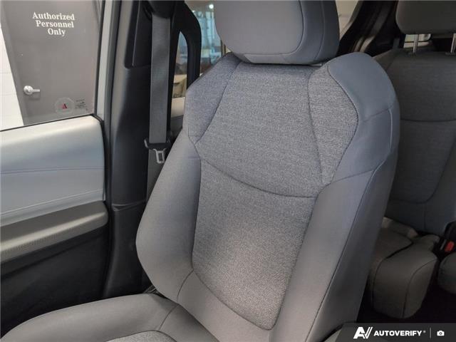 2025 Toyota Sienna LE 8-Passenger (Stk: P3173) in London - Image 20 of 25