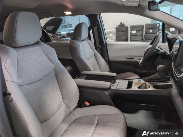 2025 Toyota Sienna LE 8-Passenger (Stk: P3173) in London - Image 22 of 25