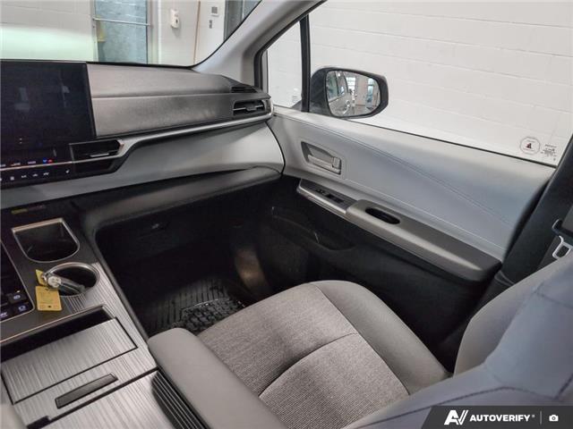 2025 Toyota Sienna LE 8-Passenger (Stk: P3173) in London - Image 25 of 25