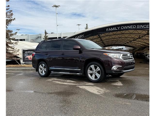 2013 Toyota Highlander V6 (Stk: 260377B) in Calgary - Image 2 of 19