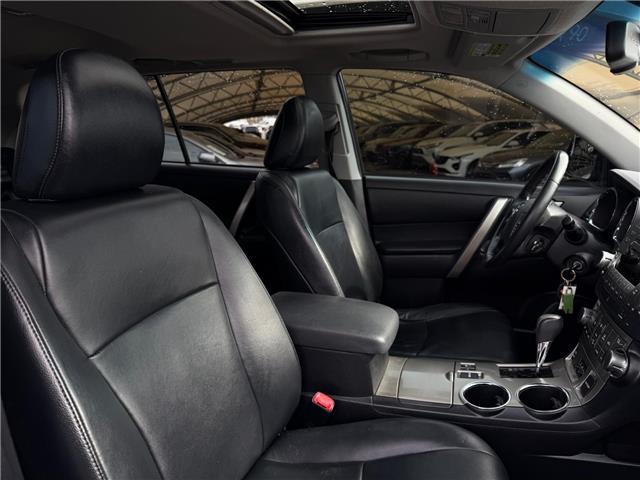 2013 Toyota Highlander V6 (Stk: 260377B) in Calgary - Image 19 of 19