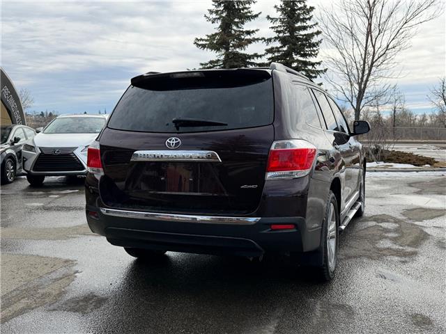 2013 Toyota Highlander V6 (Stk: 260377B) in Calgary - Image 3 of 19