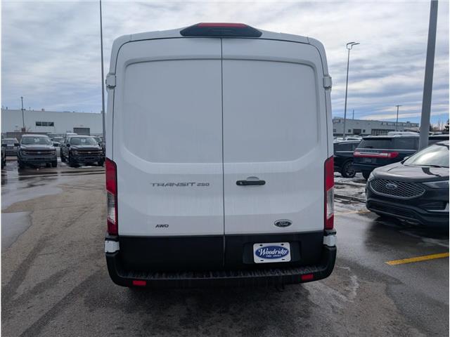 2025 Ford Transit-250 Cargo Base (Stk: 19464) in Calgary - Image 5 of 20