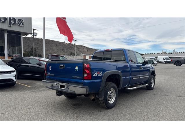 2004 Chevrolet Silverado 2500HD LS (Stk: 1329C) in Kamloops - Image 2 of 4