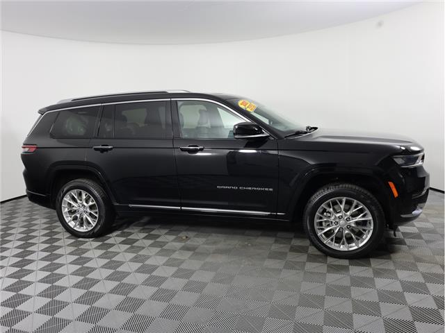 2021 Jeep Grand Cherokee L Summit (Stk: 25J065A) in Calgary - Image 5 of 25