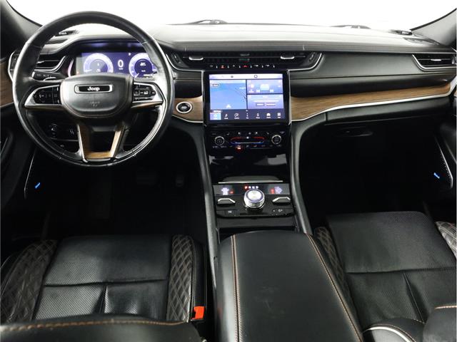 2021 Jeep Grand Cherokee L Summit (Stk: 25J065A) in Calgary - Image 13 of 25