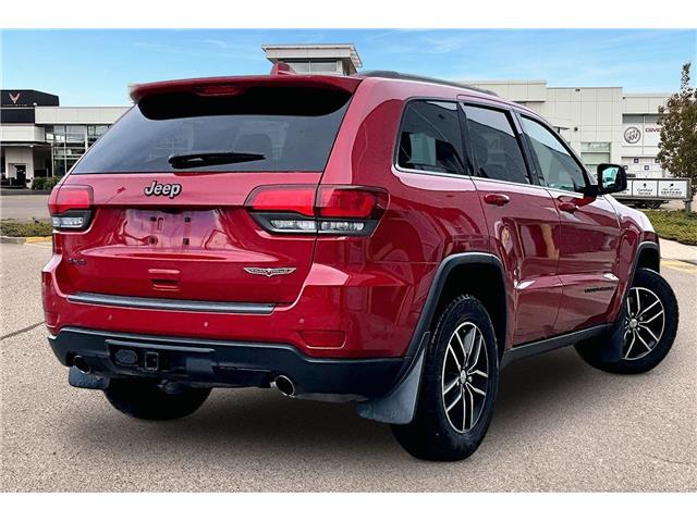 2018 Jeep Grand Cherokee Trailhawk (Stk: 35469U) in Calgary - Image 2 of 35