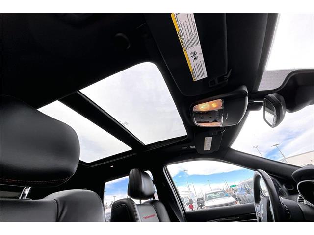 2018 Jeep Grand Cherokee Trailhawk (Stk: 35469U) in Calgary - Image 17 of 35