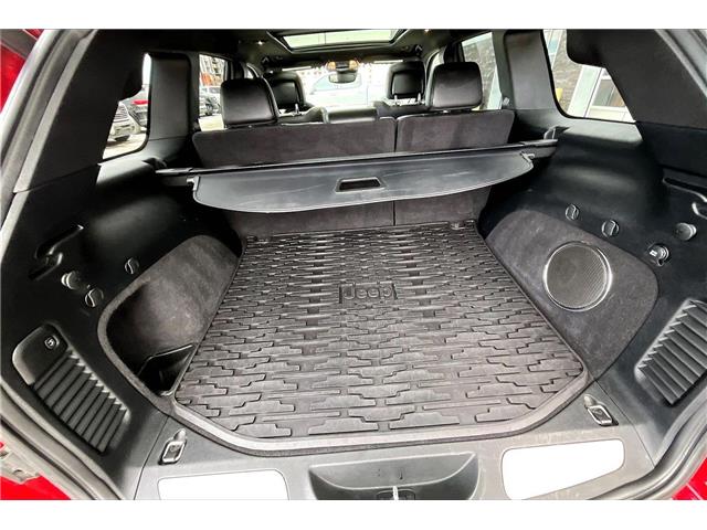 2018 Jeep Grand Cherokee Trailhawk (Stk: 35469U) in Calgary - Image 29 of 35