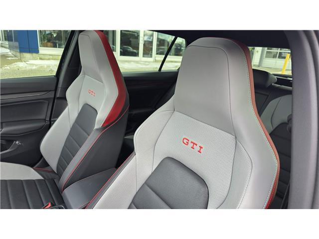 2024 Volkswagen Golf GTI 380 Performance (Stk: TLP1317) in RICHMOND HILL - Image 12 of 29