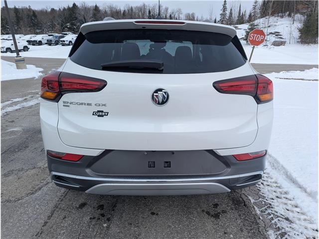 2020 Buick Encore GX Essence (Stk: UT29166) in Haliburton - Image 6 of 18